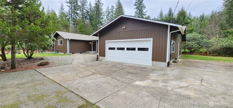 Photo of 280 E Shamrock Drive, Shelton, WA 98584 (MLS # 2570866)