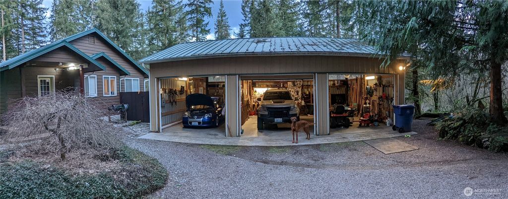 Photo of 16312 318th Avenue NE, Duvall, WA 98019 (MLS # 2510626)