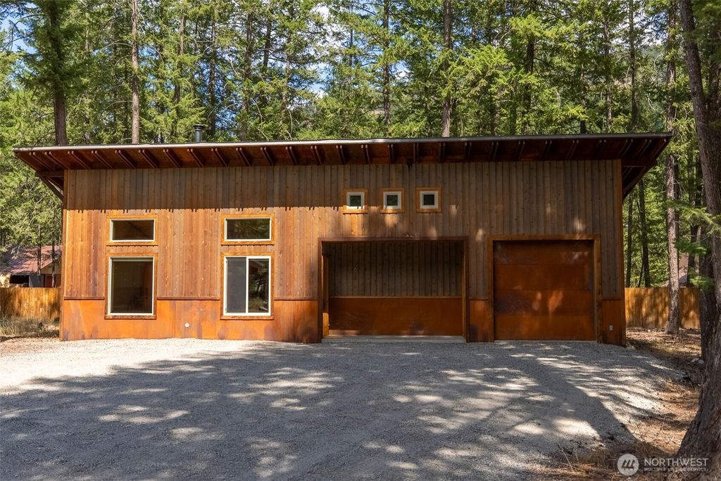 Photo of 16 Littel Road, Mazama, WA 98833 (MLS # 2514690)