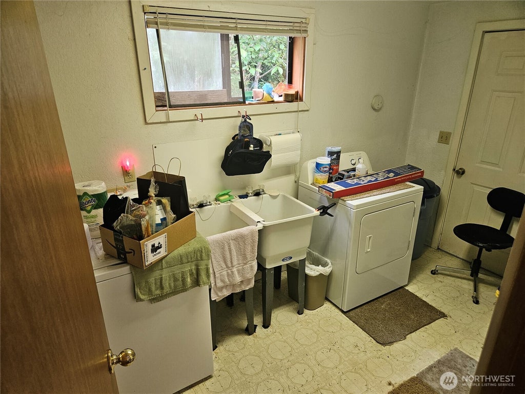 Photo of 1912 255th Lane, Ocean Park, WA 98640 (MLS # 2548814)