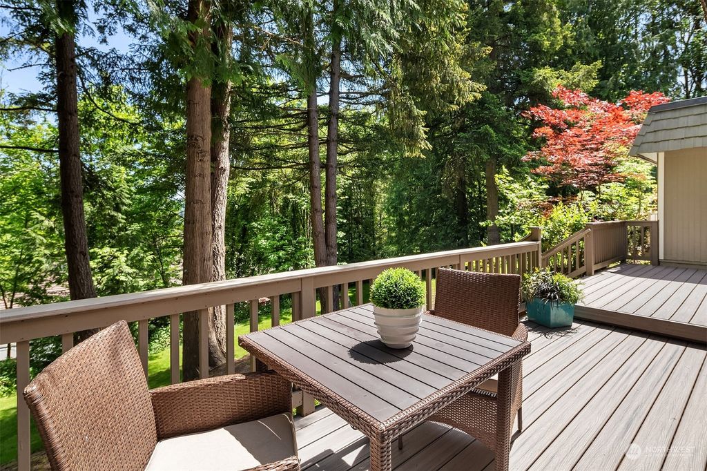 Photo of 2408 175th Avenue NE, Redmond, WA 98052 (MLS # 2229456)