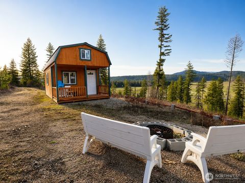 Photo of 4962 Lyons Hill Road, Springdale, WA 99173 (MLS # 2518926)