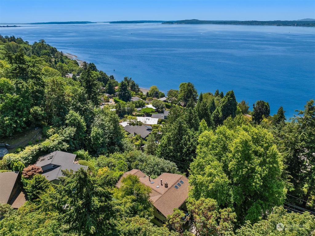 Photo of 3434 Perkins Lane W, Seattle, WA 98199 (MLS # 2265067)