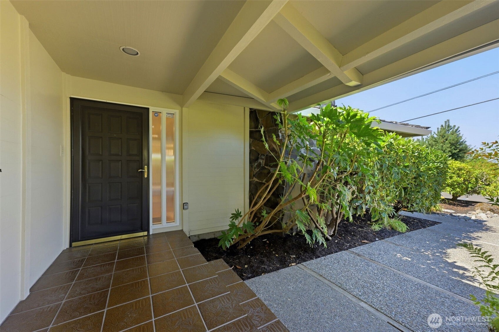 8522 43rd Street W