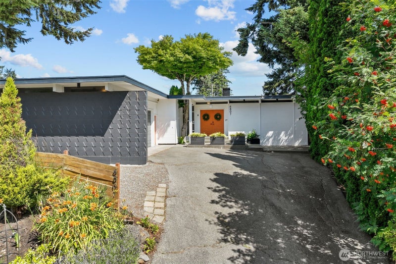 6807 44th Street Court W