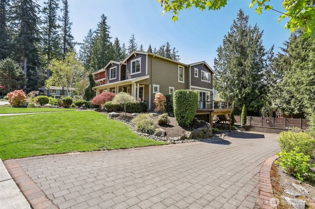 Photo of 9120 Hargreaves Place, Mukilteo, WA 98275 (MLS # 2360351)