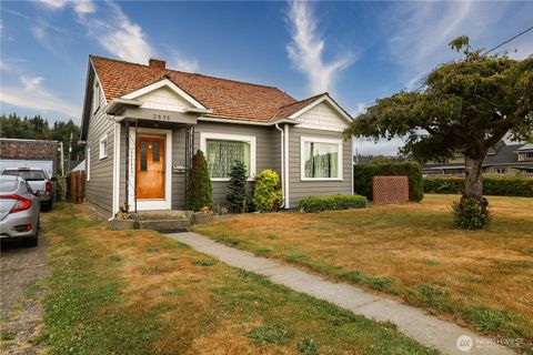 2835 Pacific Avenue Hoquiam WA 98550