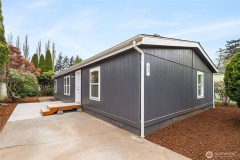 Photo of 2350 Douglas Road #39, Ferndale, WA 98248 (MLS # 2512325)