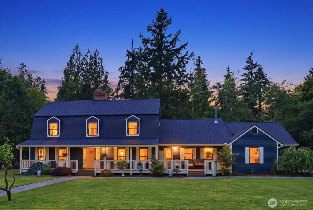 Photo of 1816 177th Avenue NE, Snohomish, WA 98290 (MLS # 2536199)