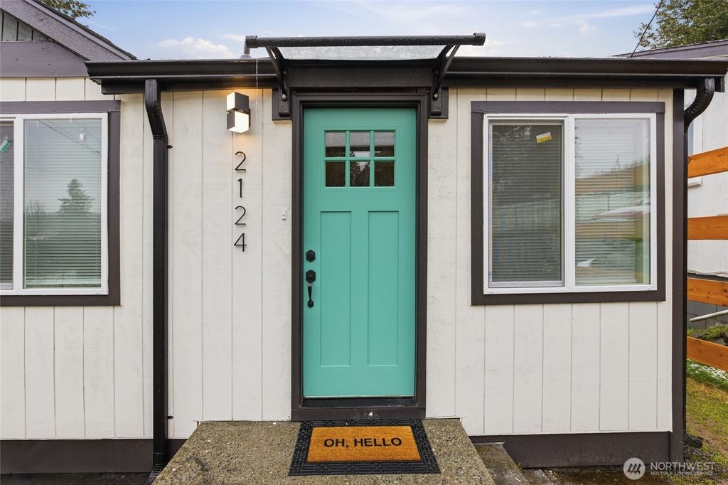 Photo of 2124 15th Street, Bremerton, WA 98312 (MLS # 2493330)