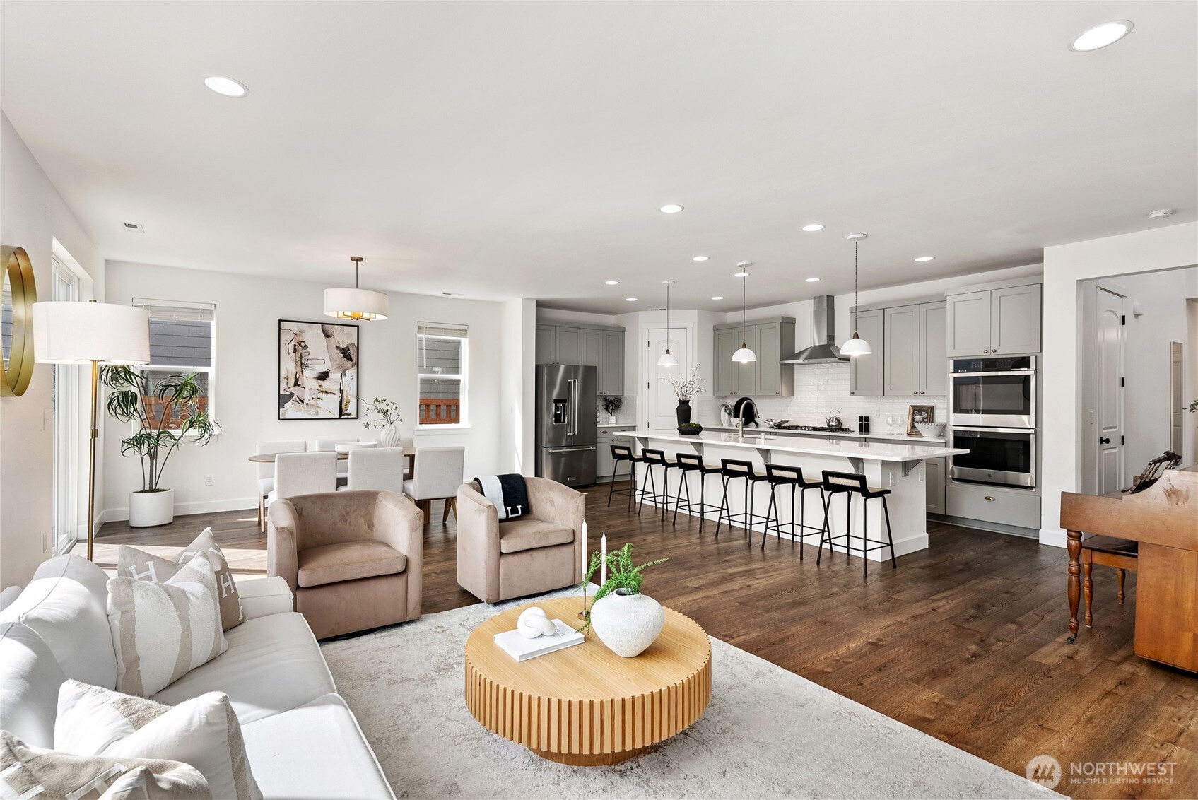 14957 Olympic Loop E