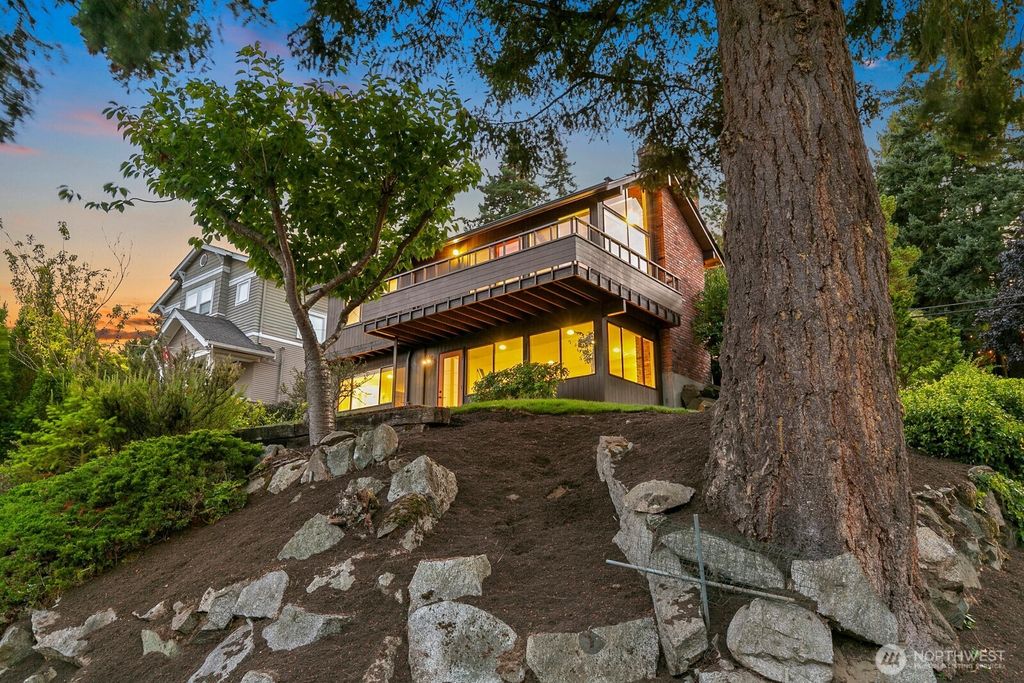 Photo of 3455 35th Ave W Ave, Seattle, WA 98199 (MLS # 2432935)