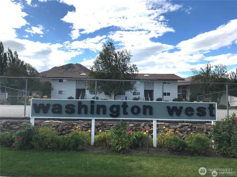 Photo of Wenatchee, WA 98801 (MLS # 2548447)