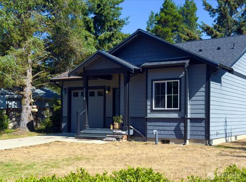 Photo of 308 Mizzen Avenue NW, Ocean Shores, WA 98569 (MLS # 2477824)