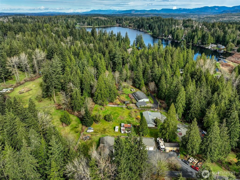 Photo of 6308 W Flowing Lake Road, Snohomish, WA 98290 (MLS # 2352132)