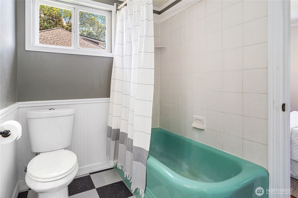 listing image 9364686693914739367