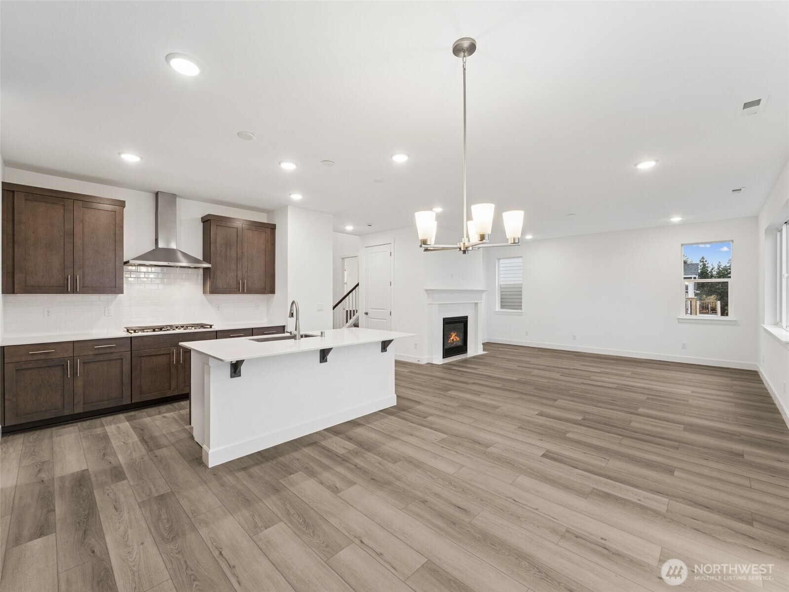 10637 Treasure Drive NW 121