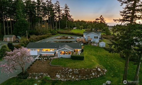 Photo of 1387 Scenic Heights Road, Oak Harbor, WA 98277 (MLS # 2499289)
