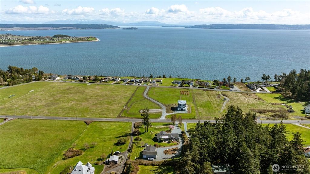 Photo of 1387 Scenic Heights Road, Oak Harbor, WA 98277 (MLS # 2499289)