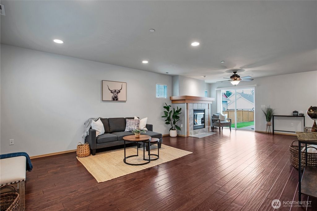 Photo of 3070 O'Brien Street, Dupont, WA 98327 (MLS # 2497934)