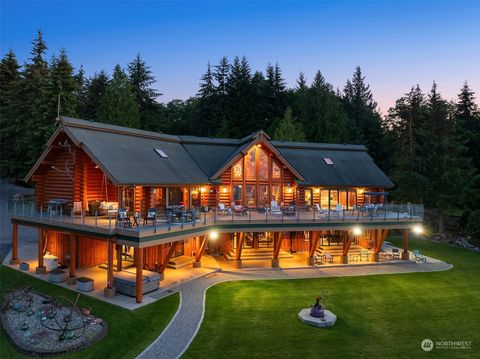 A home in Port Ludlow