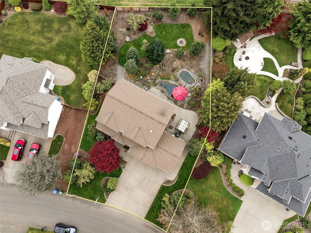 Photo of 8215 204th Avenue Ct E, Bonney Lake, WA 98391 (MLS # 2511503)