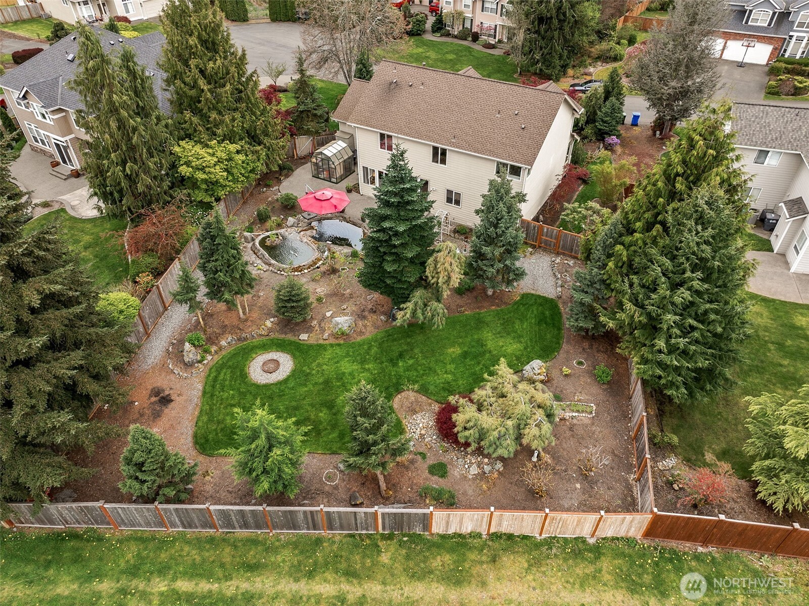 8215 204th Avenue Ct E