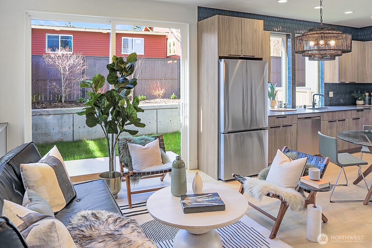 4217 S Findlay Street