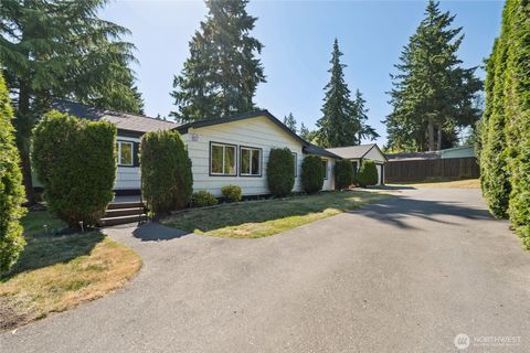 817 SW 158th Street Burien WA 98166