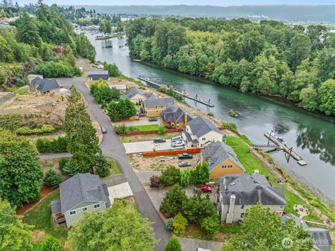 Photo of 26 Marina Drive, Cathlamet, WA 98612 (MLS # 2428342)