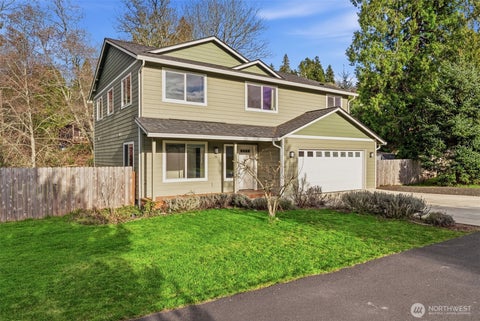 Photo of 26 Marina Drive, Cathlamet, WA 98612 (MLS # 2428342)