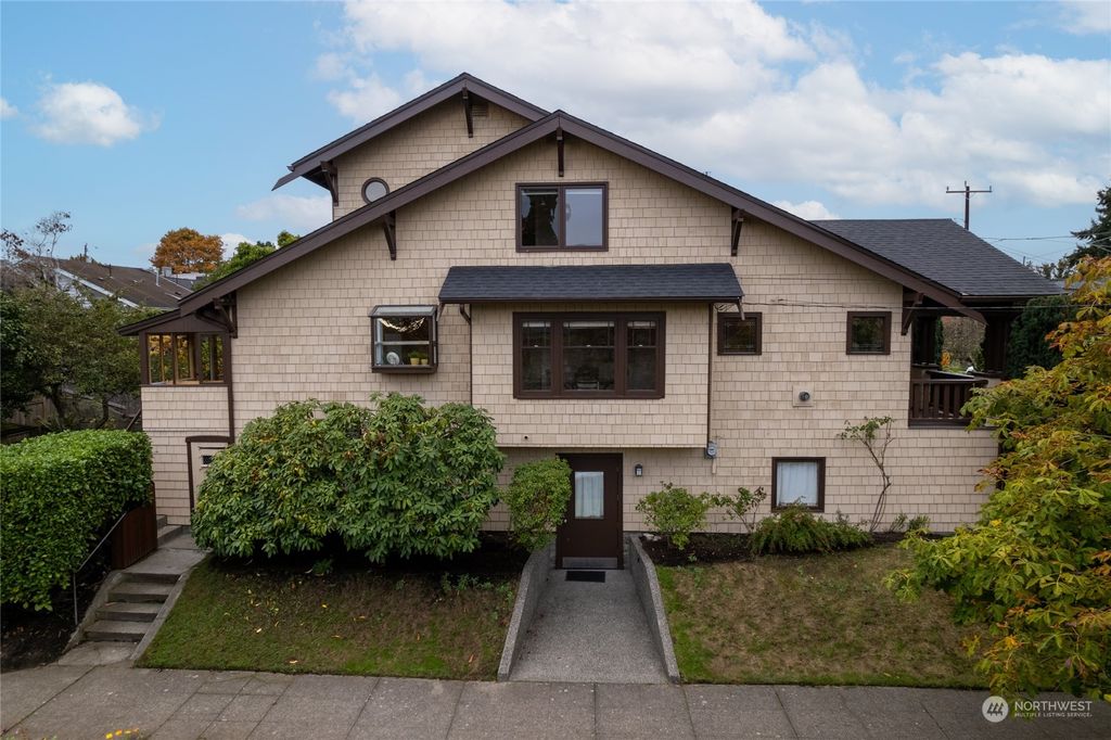 Photo of 429 N 61st Street, Seattle, WA 98103 (MLS # 2173051)