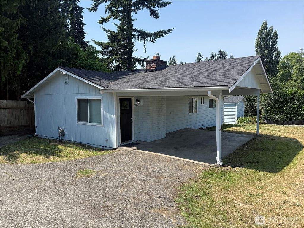 Photo of 20603 7th Avenue S, Des Moines, WA 98198 (MLS # 2397740)