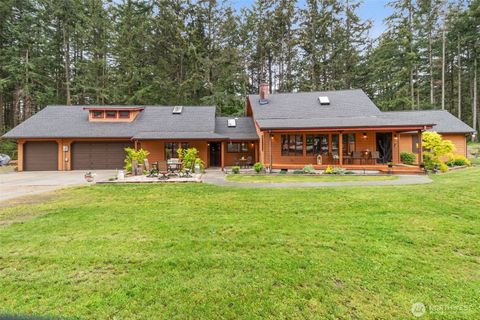 Photo of 6205 255th Street Ct E, Graham, WA 98338 (MLS # 2538639)