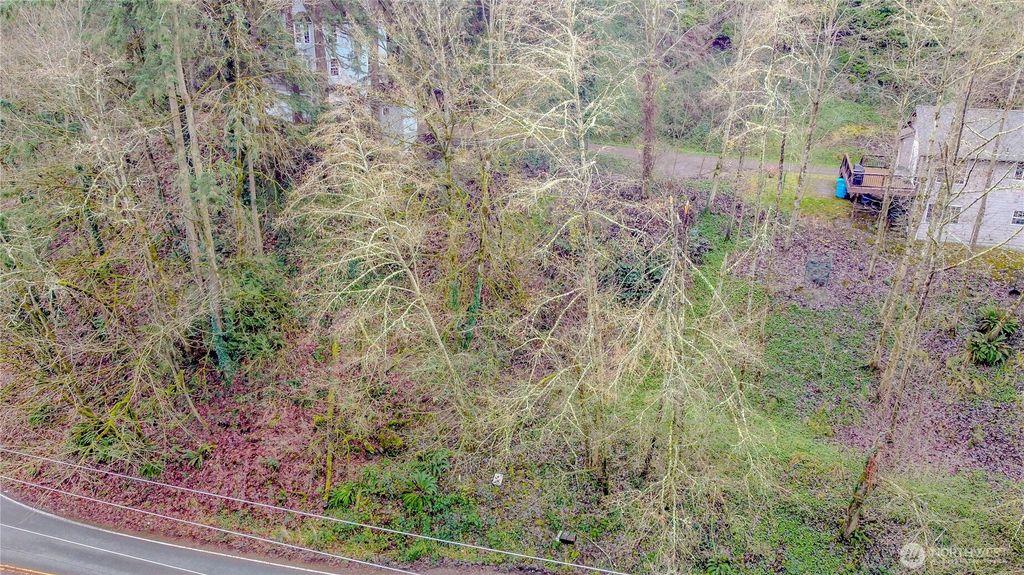 Photo of 2415 NE 178th Street, Shoreline, WA 98155 (MLS # 2463514)