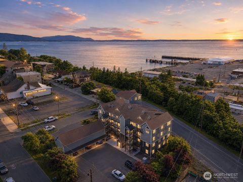 Photo of 705 N State Street #102, Bellingham, WA 98225 (MLS # 2554421)
