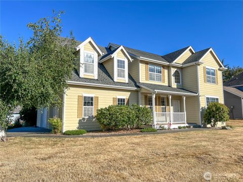 Photo of 1257 Cameo Court NE, Poulsbo, WA 98370 (MLS # 2410360)