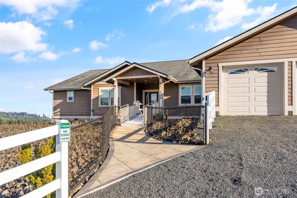 Photo of Chehalis, WA 98532 (MLS # 2472086)