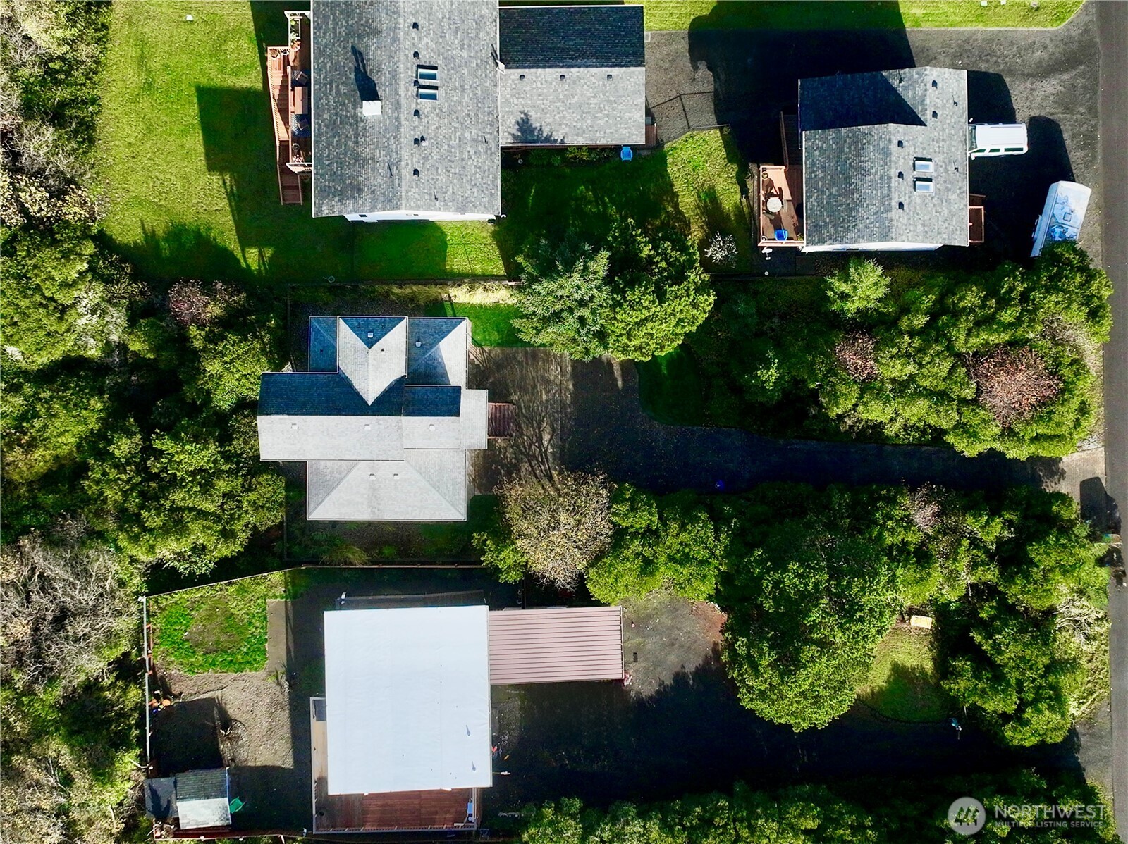 317 Sand Dune Avenue SW