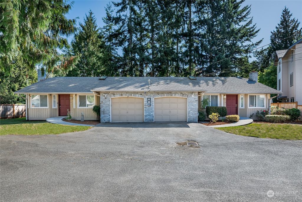 Photo of 13715 Beverly Park Road Rd, Lynnwood, WA 98087 (MLS # 2158506)