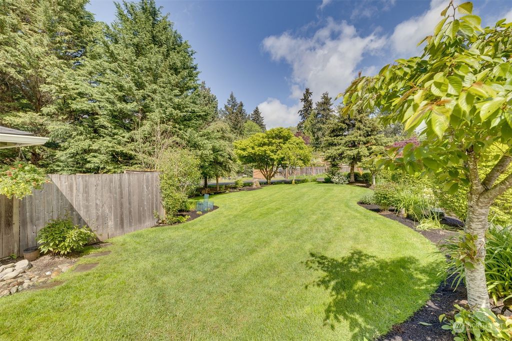 Photo of 12721 79th Court NE, Kirkland, WA 98034 (MLS # 2221271)