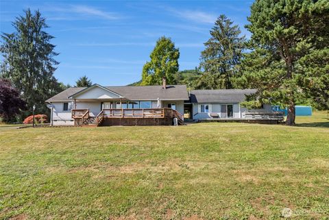 Photo of 22 Pollari Road, Raymond, WA 98577 (MLS # 2555981)