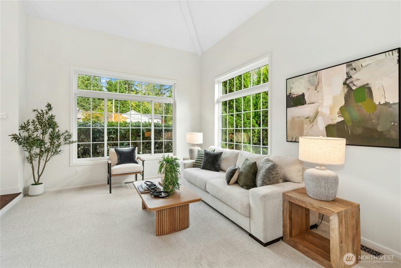 1467 SW 10th Street