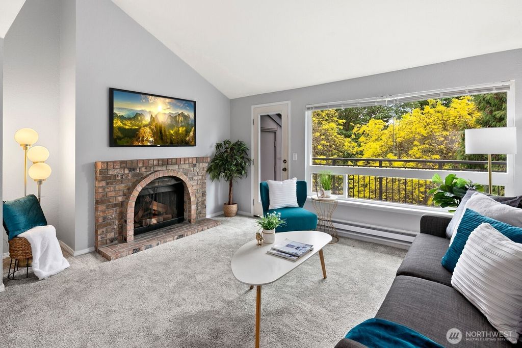 Photo of 12709 NE 116th Street #C304, Kirkland, WA 98034 (MLS # 2524597)