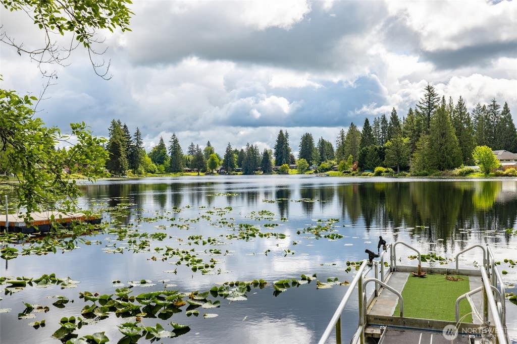 Photo of 1710 154th Street NW, Marysville, WA 98271 (MLS # 2536930)