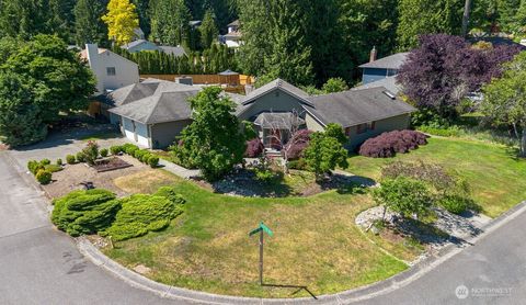 Photo of 1507 227th Place NE, Sammamish, WA 98074 (MLS # 2536416)