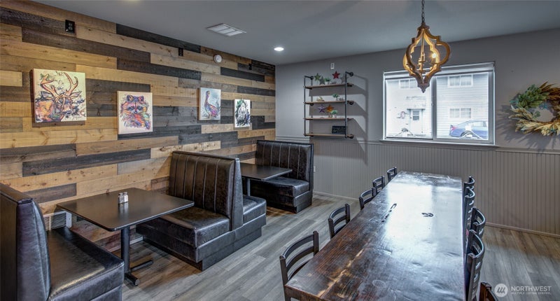 798 Ocean Shores Boulevard NW