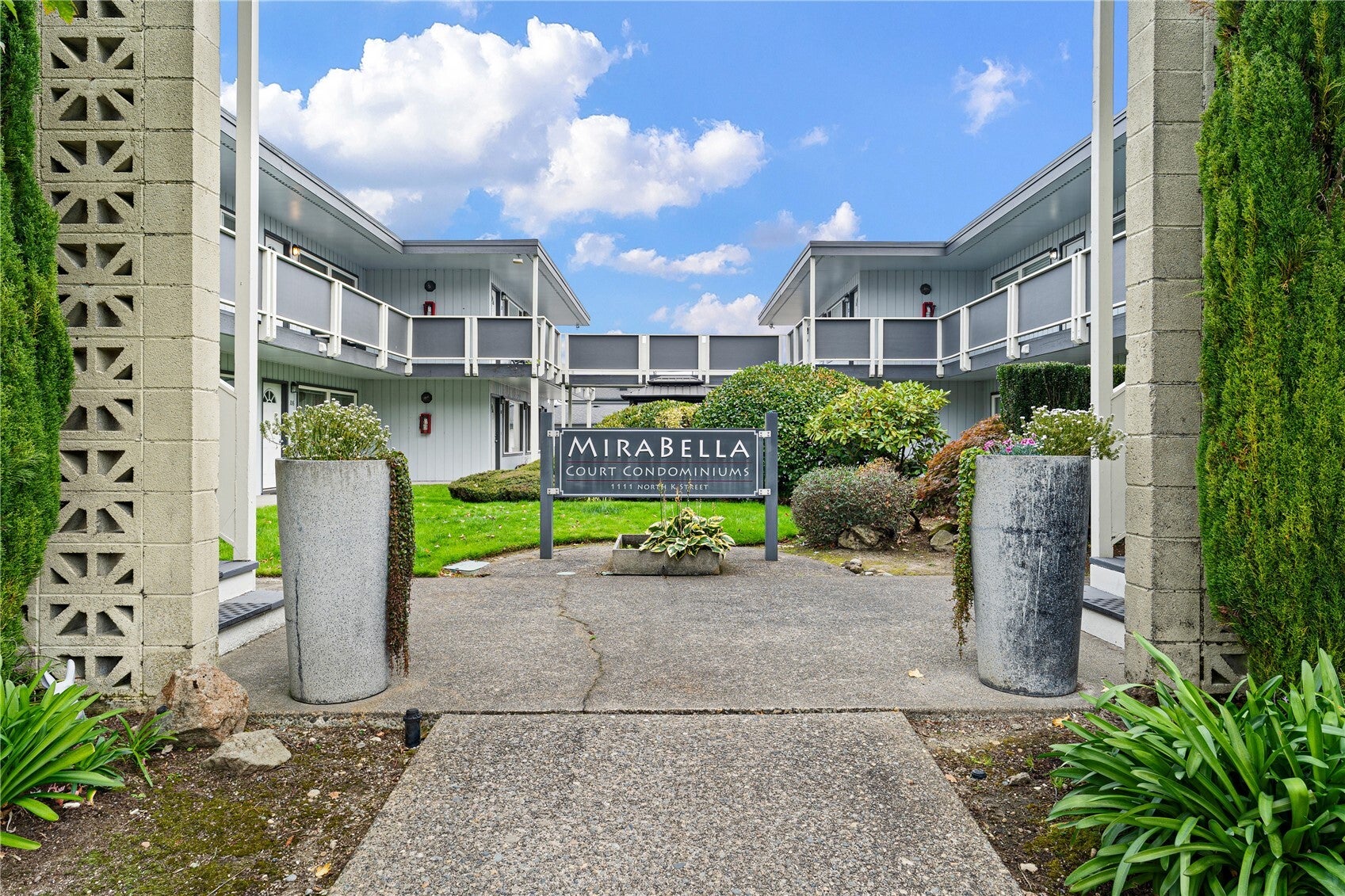 1111 N K Street 105