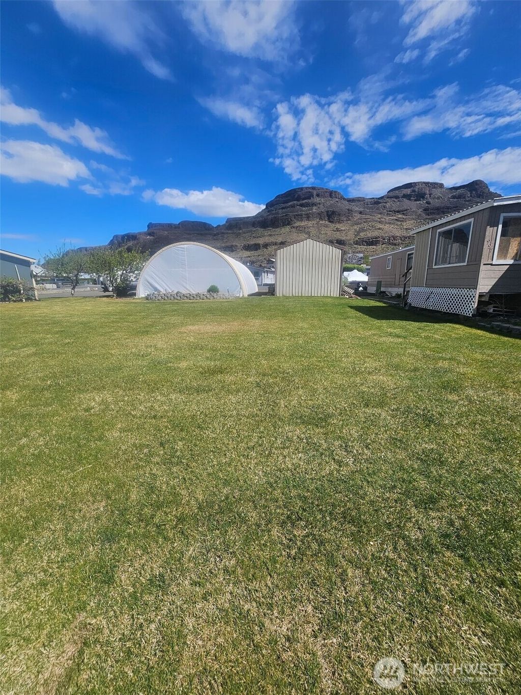 Photo of 908 Hunter Avenue SW, Quincy, WA 98848 (MLS # 2511774)