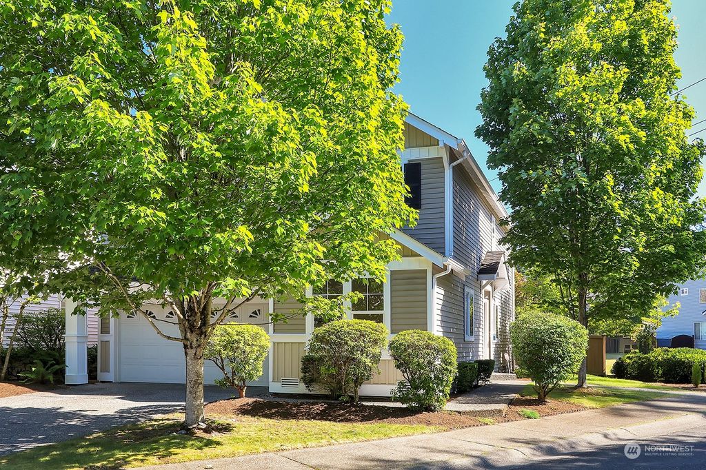 Photo of 9239 NE 174th Place, Bothell, WA 98011 (MLS # 2254451)